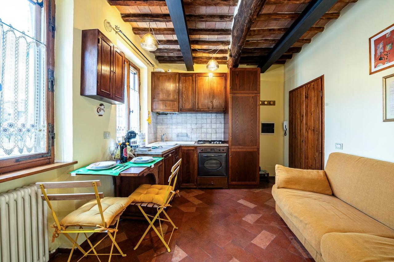 The Sunflower Apartment Siena Luaran gambar